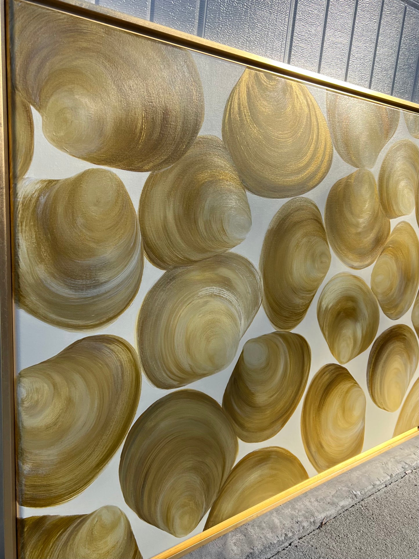 Clam Shells in Gold