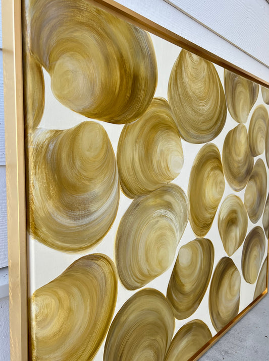 Clam Shells in Gold